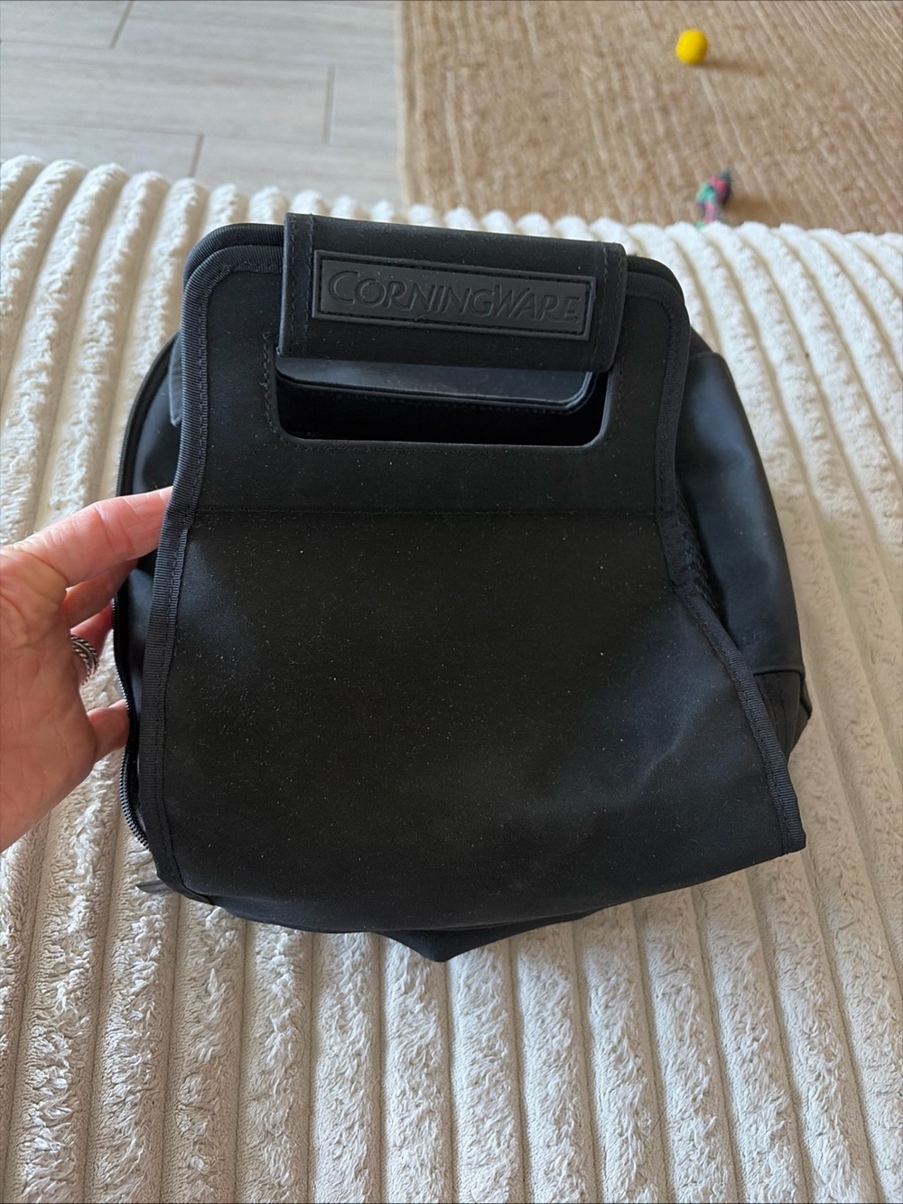 NWOB Corningware Black Insulated Tote with Velcro Handle
